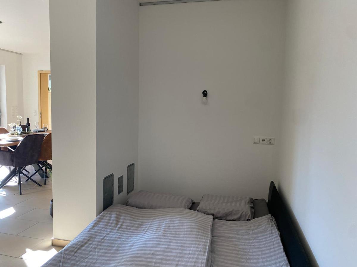 Attraktive Wohnung-Elztalidyll-Zwischen Mosel,Nuerburgring Und Burg Eltz Kollig Exterior photo