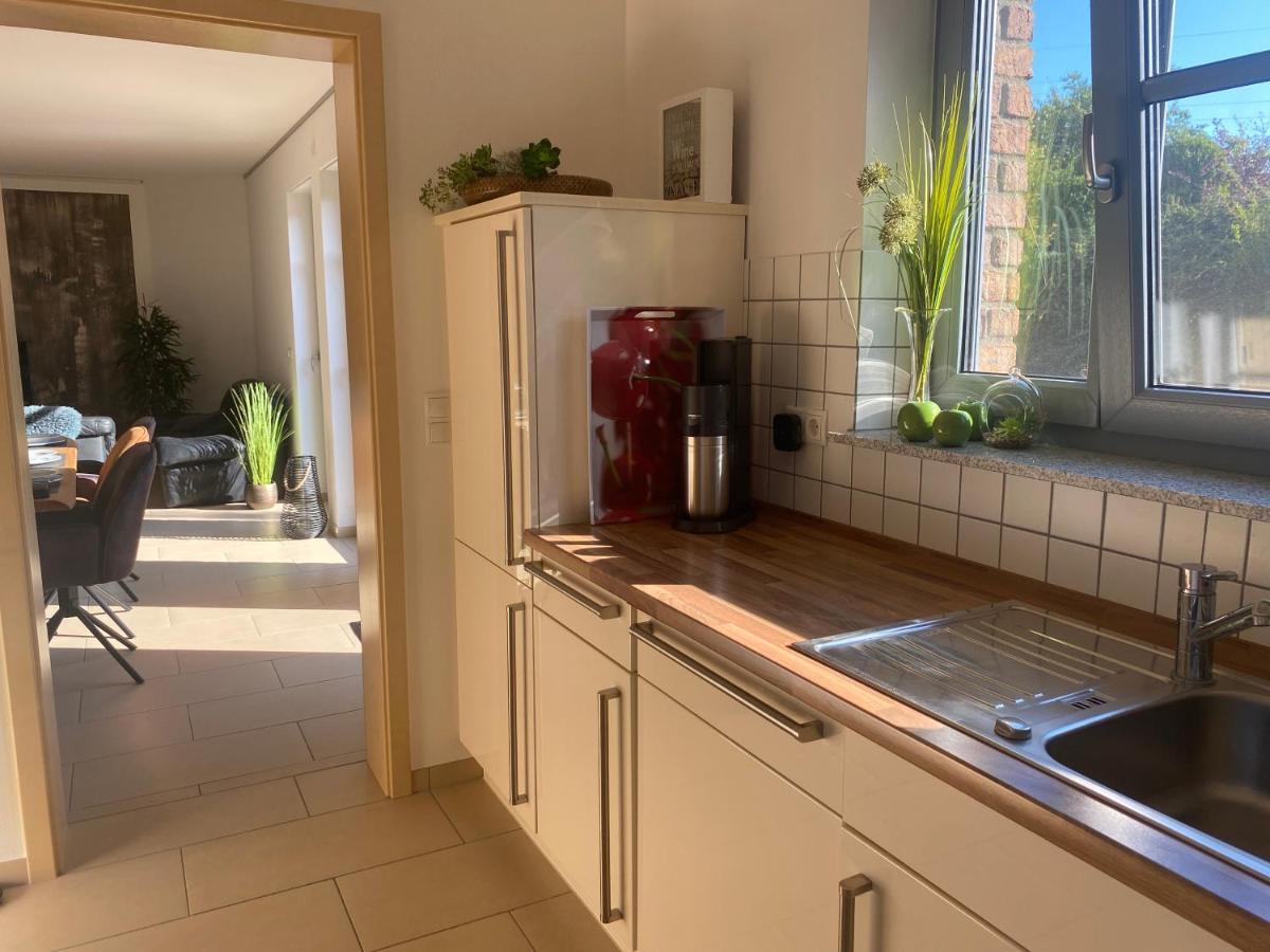 Attraktive Wohnung-Elztalidyll-Zwischen Mosel,Nuerburgring Und Burg Eltz Kollig Exterior photo