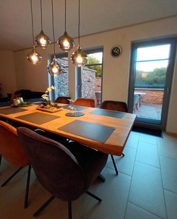 Attraktive Wohnung-Elztalidyll-Zwischen Mosel,Nuerburgring Und Burg Eltz Kollig Exterior photo